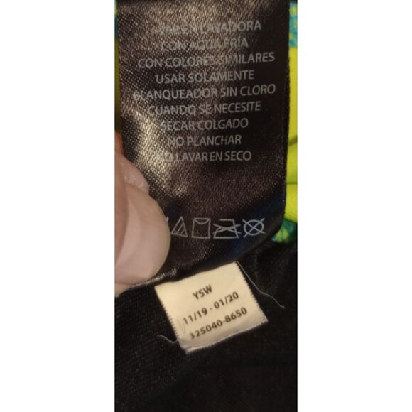 Body Glove Rash Guard UPF 50 Boys Size 8 Swim Suit Top - Picture 5 of 5